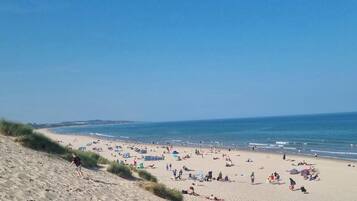 Platja a a prop