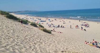 Stunning coastal 1-bedroom studio in Curracloe, Co. Wexford ideal location