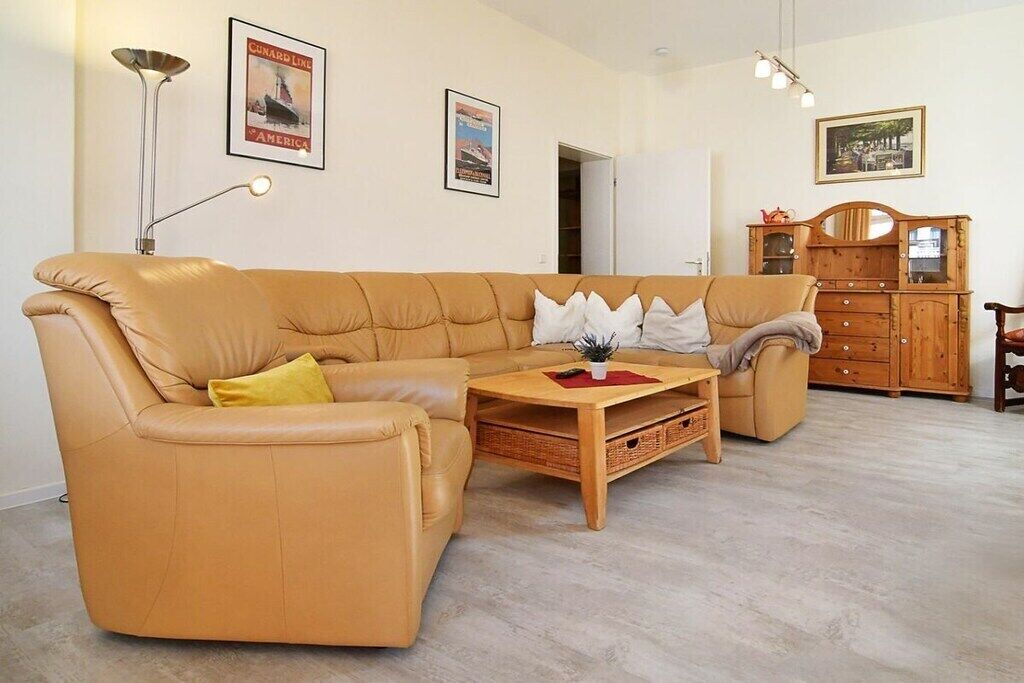 Smart TV, DVD player, ping pong, books