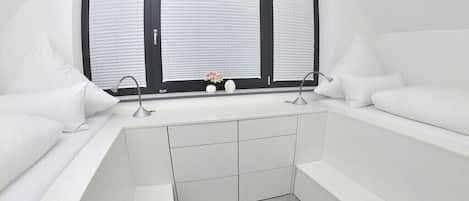 2 habitaciones, tabla de planchar con plancha y wifi gratis