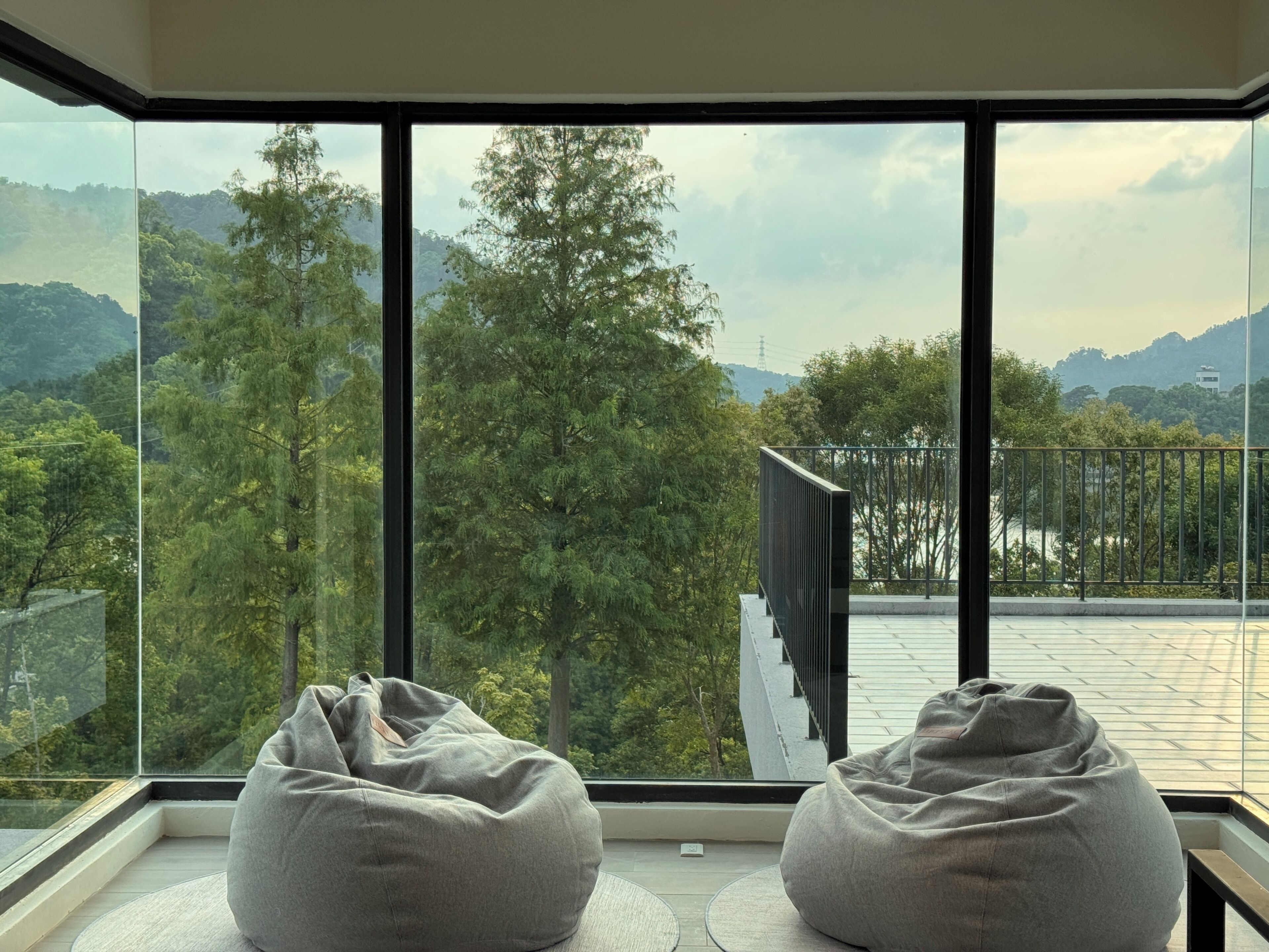 Luxury House, Lake View | Terrace/patio