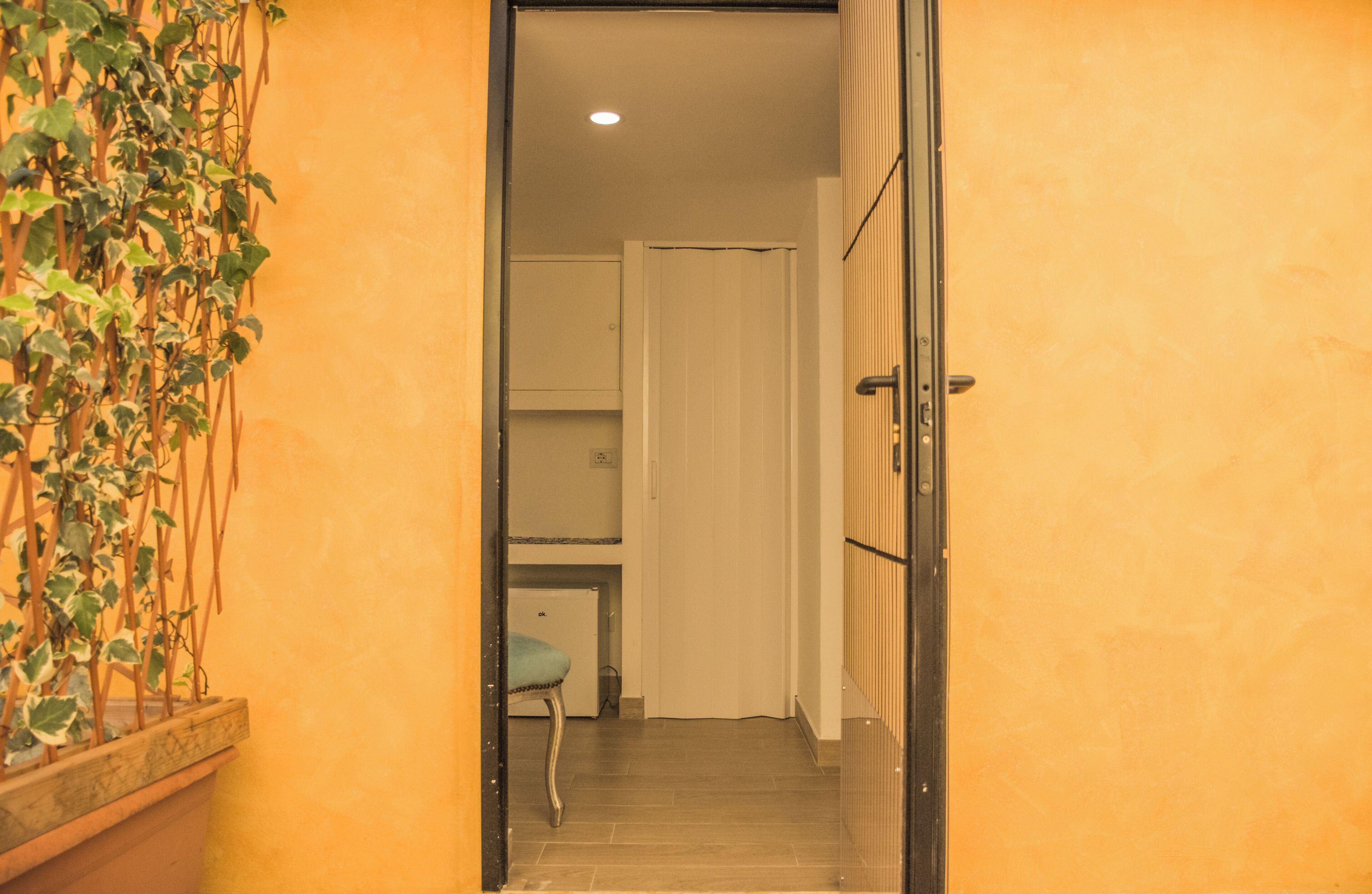 Kamer, terras | Interieur