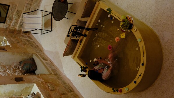 Honeymoon Suite - Rec326 Tarihi Konak (Mardin)