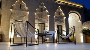 Outdoor dining - Rec326 Tarihi Konak (Mardin)
