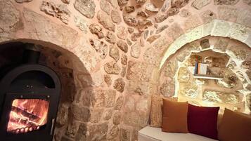 Junior Suite with Fireplace and Private Turkish Bath | Roupas de cama de algodão egípcio, roupas de cama premium