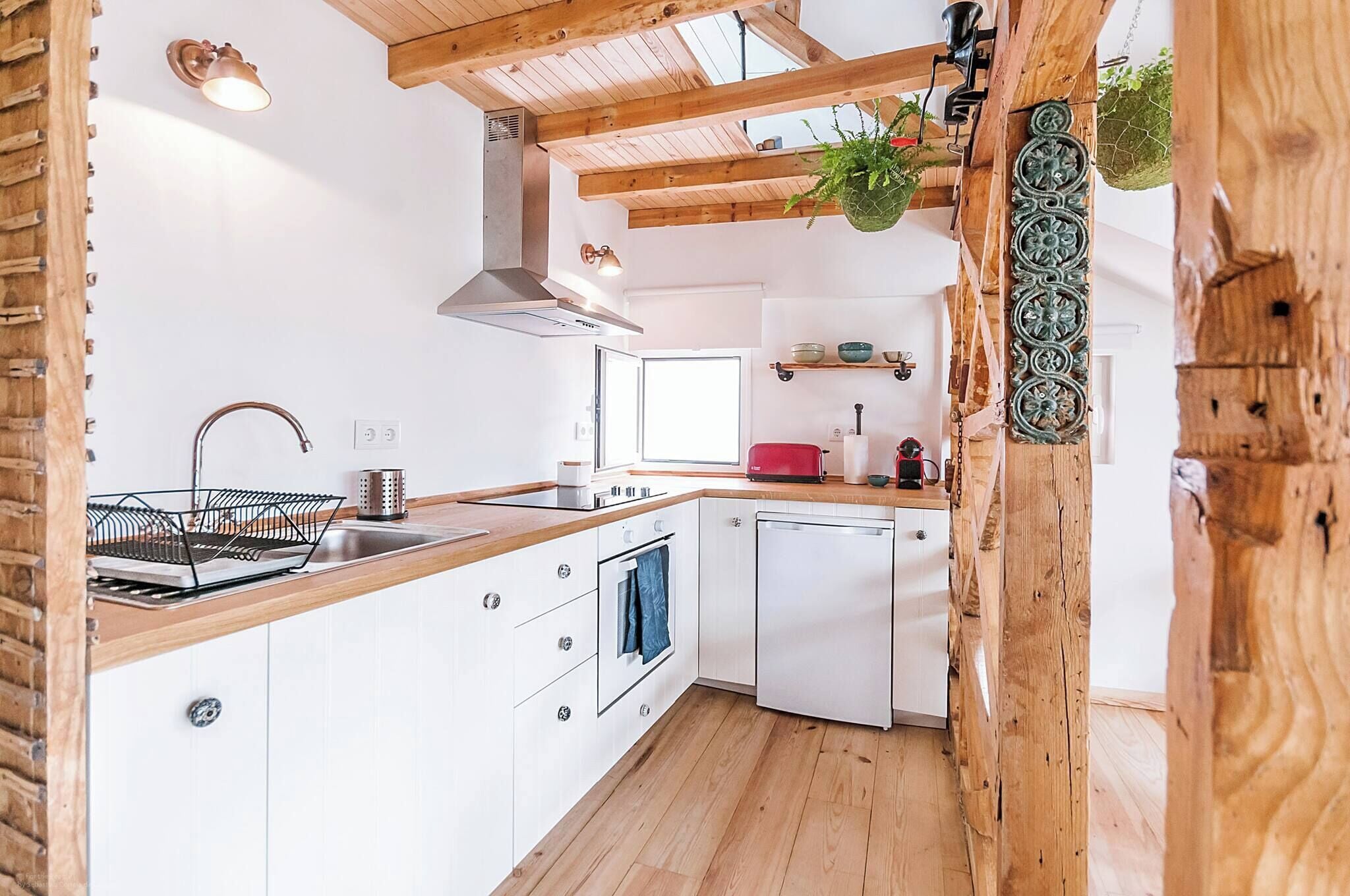 Apartamento, 2 quartos, sacada, vista para o jardim | Parte interna