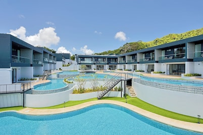 Elite Suites Villas Maikhao Phuket
