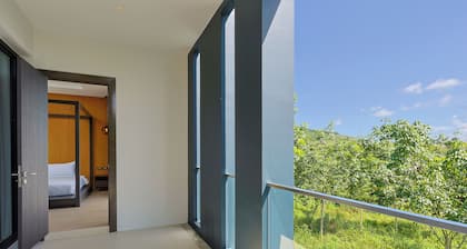 Elite Suites Villas Maikhao Phuket