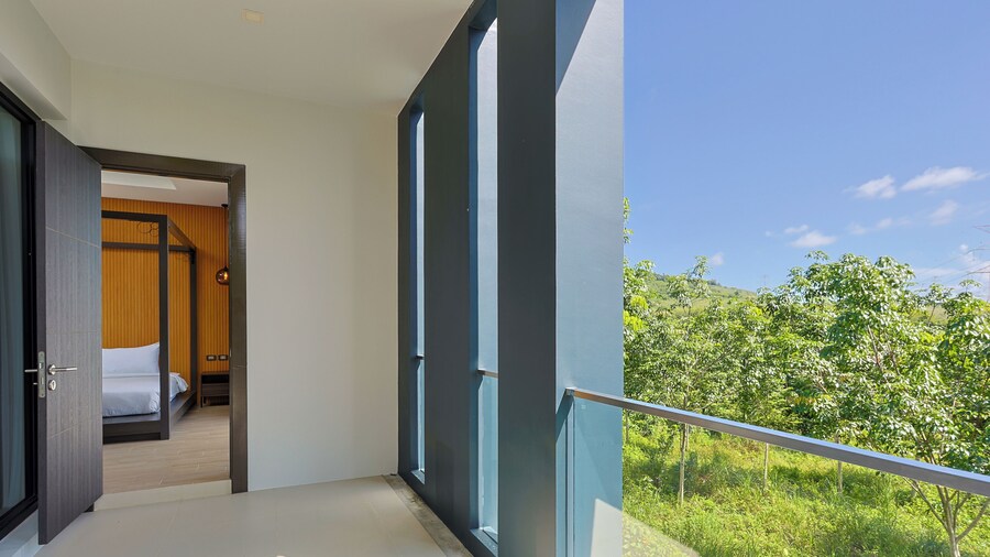 Elite Suites Villas Maikhao Phuket