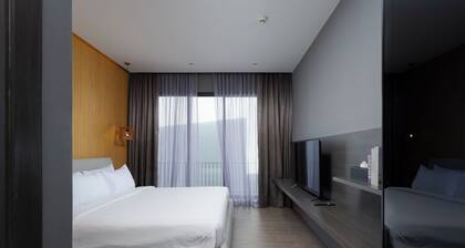 Elite Suites Villas Maikhao Phuket
