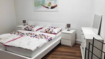 1 Schlafzimmer, WLAN, Bettwäsche
