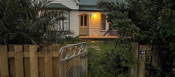Turn-Again Cottage - Ye Olde Harbor Masters House.