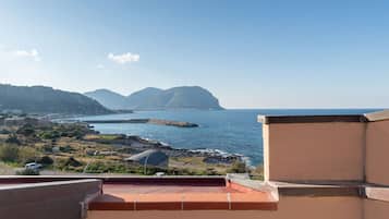 Appartement Duplex Deluxe, 3 chambres, vue mer | Terrasse/Patio