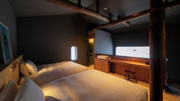 In-room safe, free WiFi