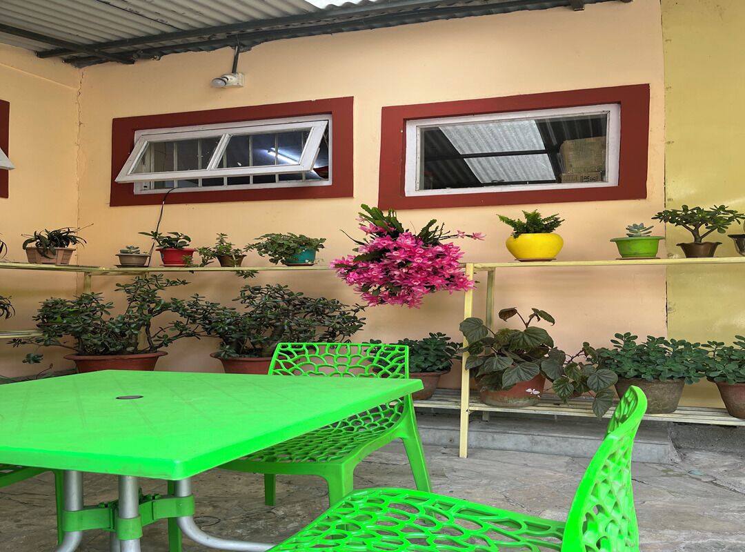 Khu ẩm thực ngoài trời
