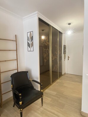 Interior - Apartment with a terrace overlooking the Mandelieu harbor (Mandelieu-la-Napoule)