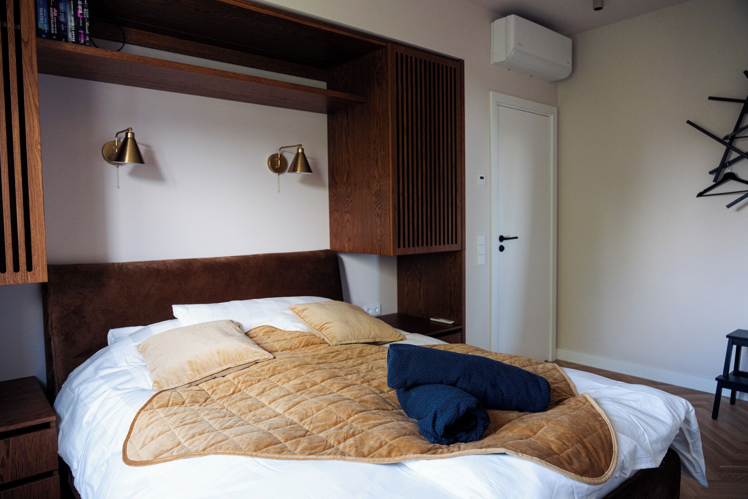 2 chambres, fer et planche à repasser, accès Internet, draps fournis