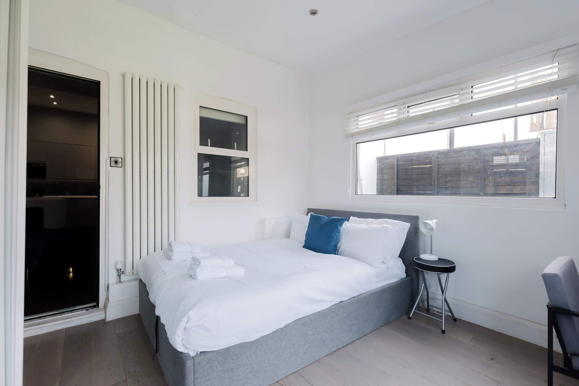 3 habitaciones, internet y ropa de cama 