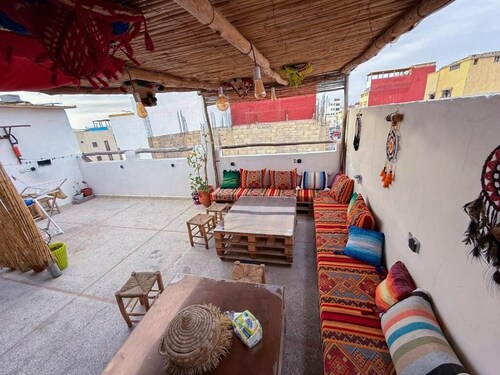Jurassic Surf House Anza