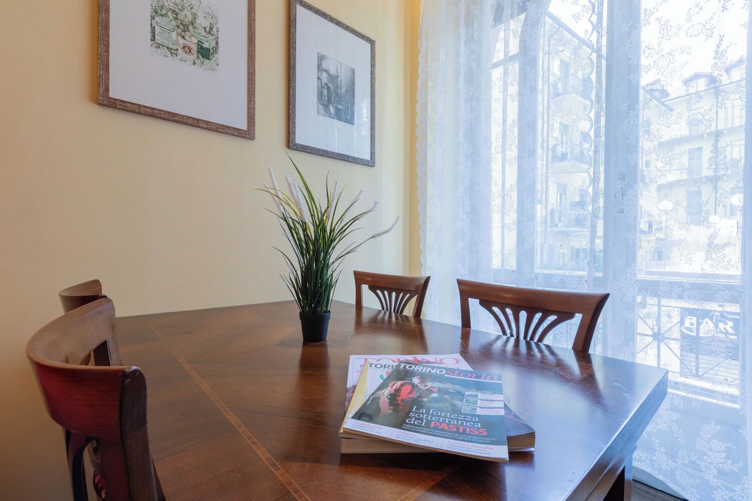 Appartement, balcon | Restauration