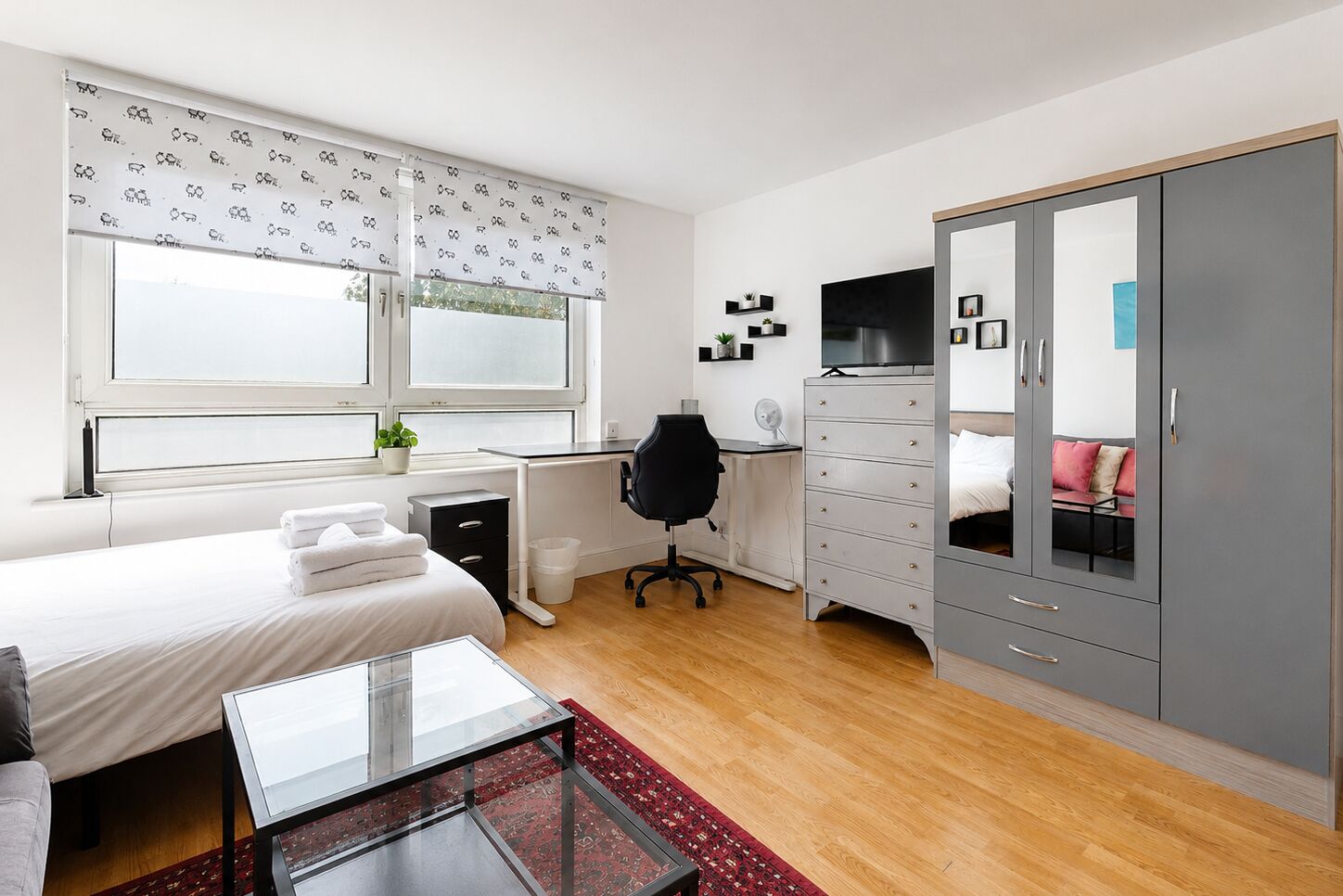 3 Schlafzimmer, kostenloses WLAN, Bettwäsche