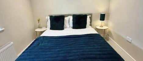 1 Schlafzimmer, Bügeleisen/Bügelbrett, WLAN, Bettwäsche