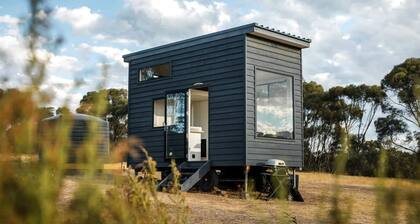 Lovely Tiny House with Barbecue in Maiden Gully, Victoria