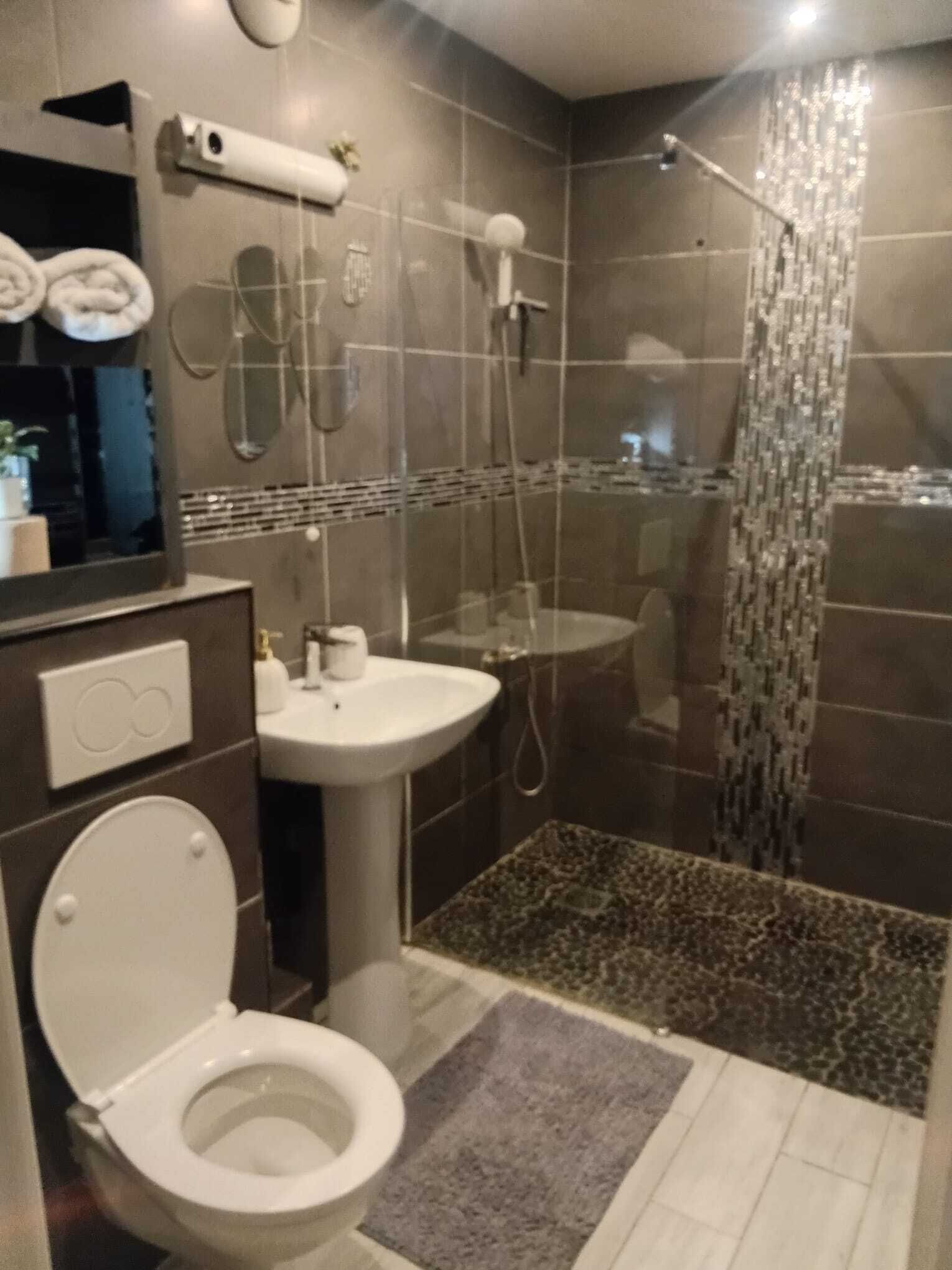 Towels, soap, toilet paper