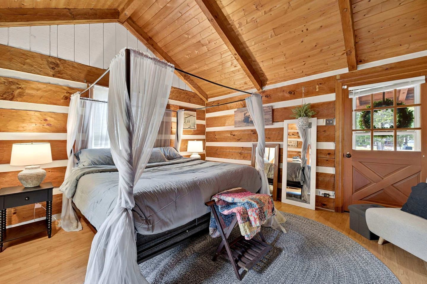 2 Schlafzimmer, Bügeleisen/Bügelbrett, WLAN