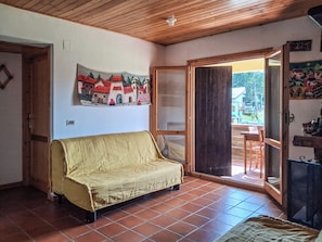 Apartment, Balcony, City View | Living area - Dolce Casa - Residence La Montanara (Camigliatello Silano)
