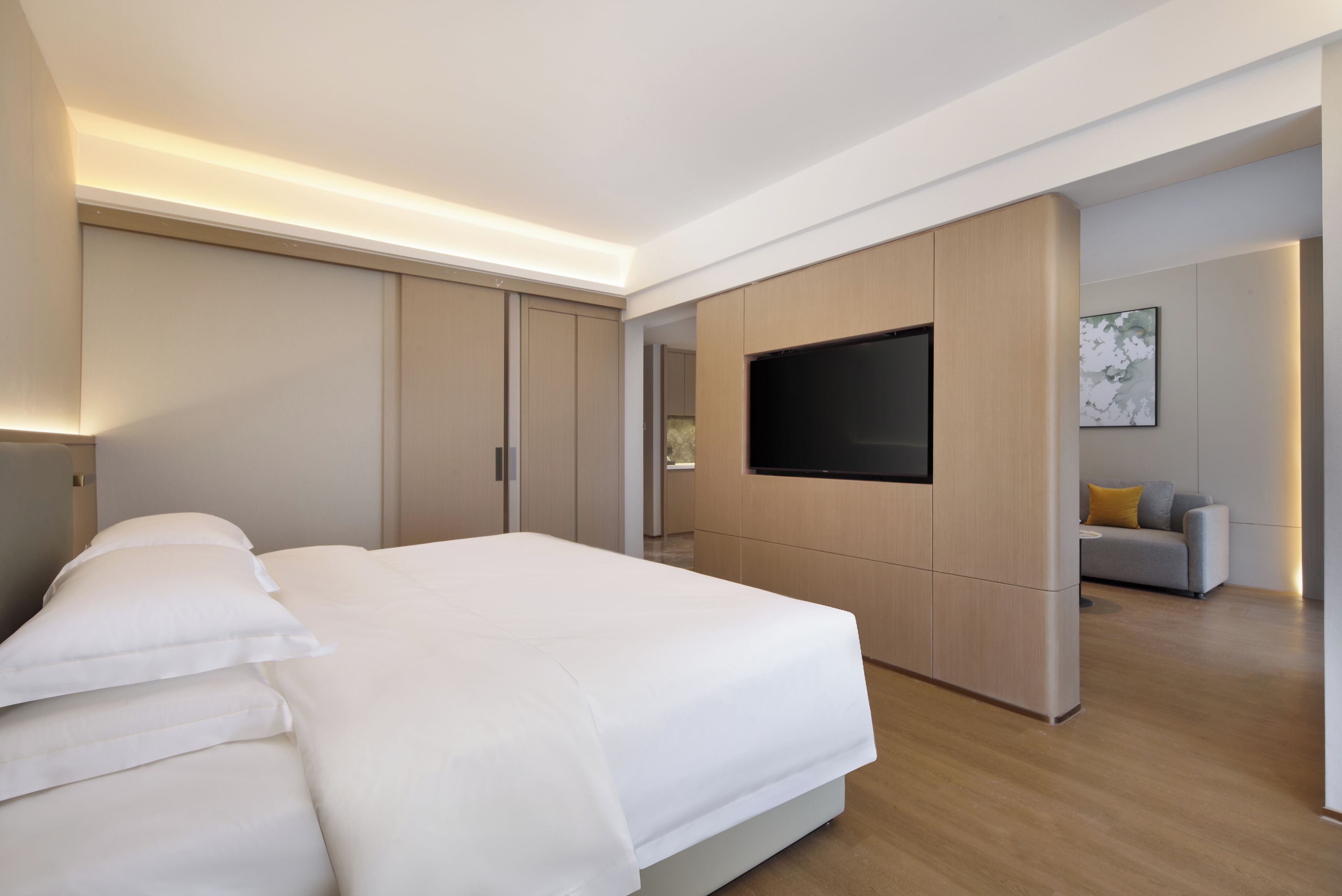 Luxury Suite, Balcony, City View