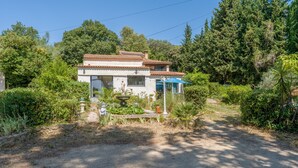Unclassified image, 4 of 28, button - Pich Home Serenity – Nature, Calm, and Genuine Connections (Miramas)