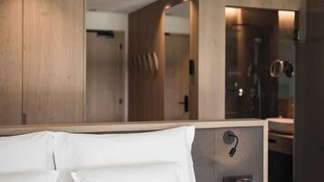 Premium bedding, minibar, in-room safe, blackout drapes