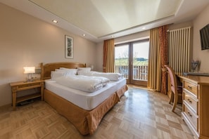Ropa de cama de alta calidad y minibar