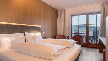 Ropa de cama de alta calidad y minibar