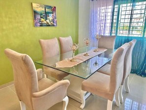 Dining - Vrbo Property (Santo Domingo Este)