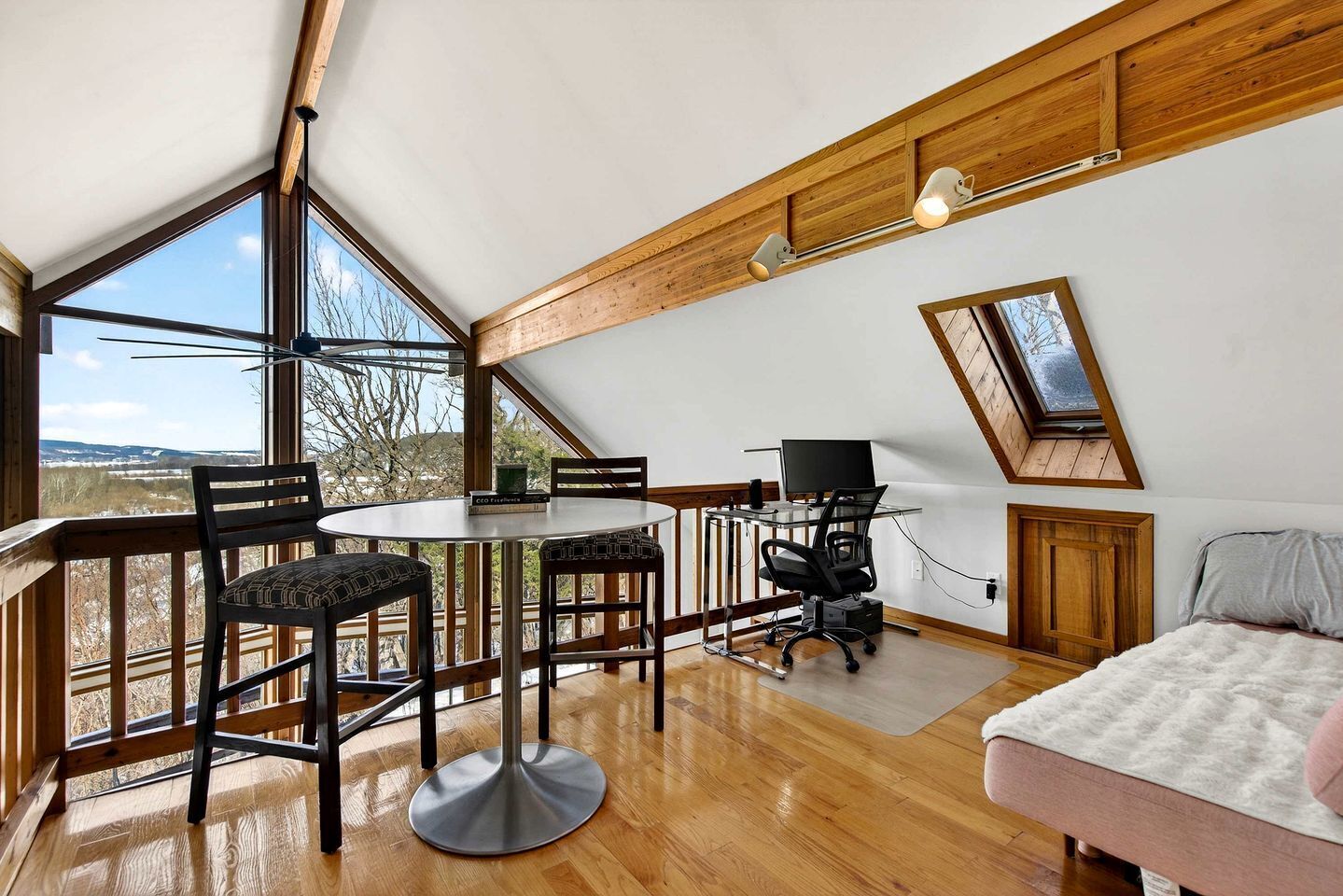 3 bedrooms, WiFi