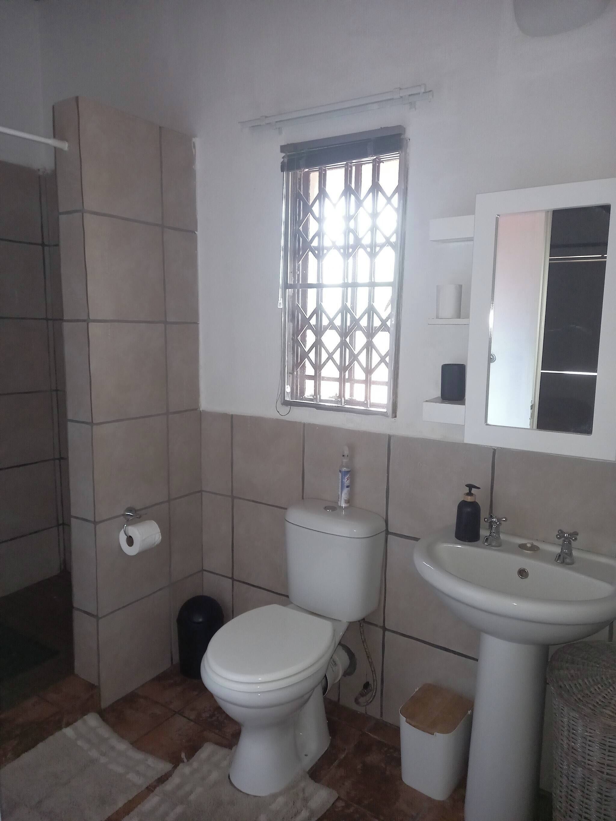 Huis, 2 slaapkamers, privézwembad | Badkamer