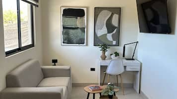 House, 1 Bedroom, Garden View | Living area