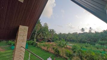 Superior Double Room, Valley View | Property grounds