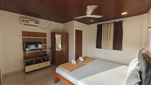 Luxury Double Room, Garden View | Desk, laptop workspace, free WiFi - Mermaid Avisa (Arambol)