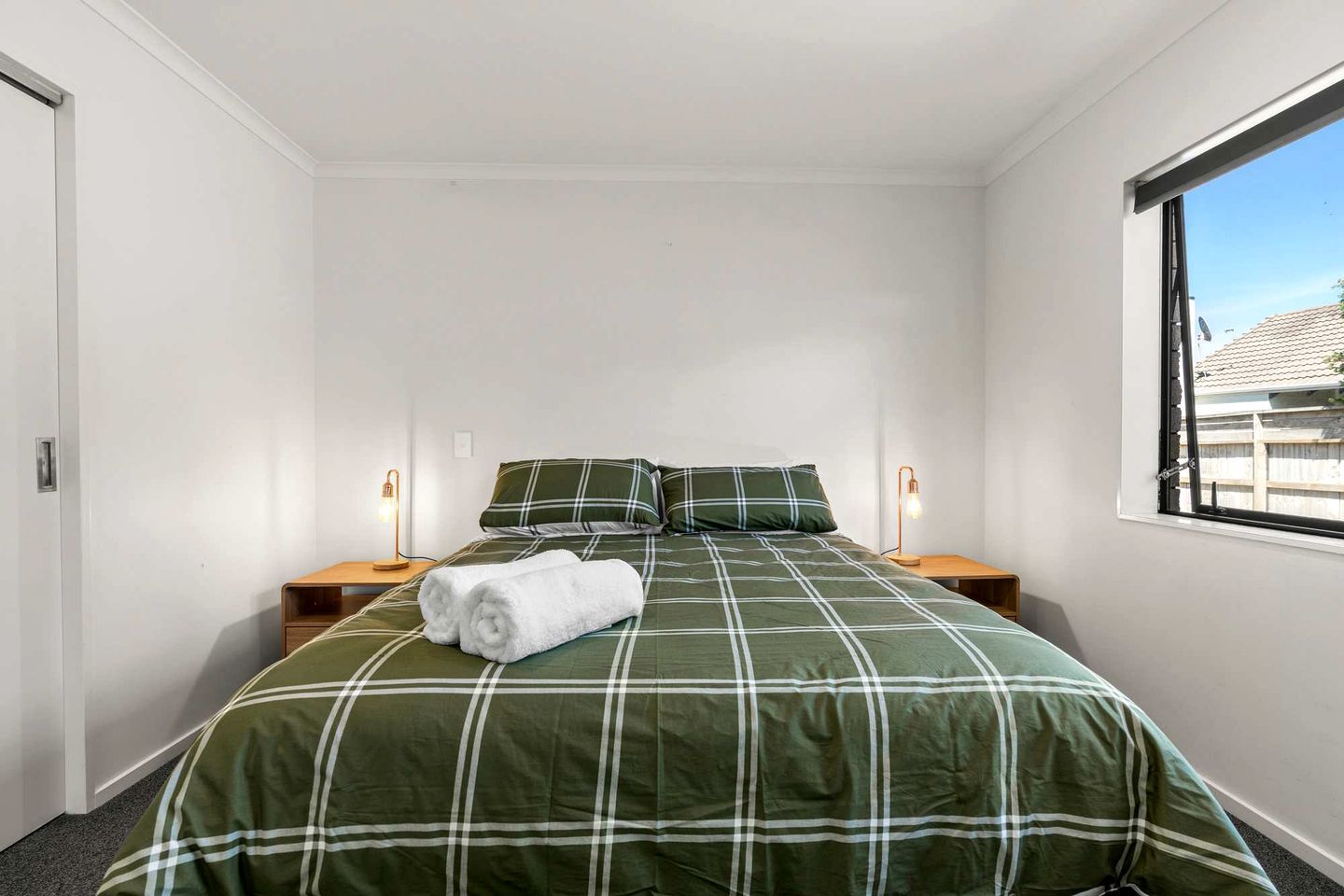 3 bedrooms, iron/ironing board, WiFi