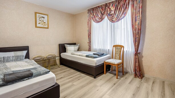 4 camere, Wi-Fi, lenzuola