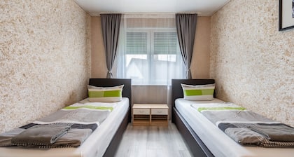 Appartement à l'hôtel 'Feniks' avec vue sur la montagne et Wi-Fi