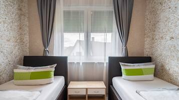 4 Schlafzimmer, WLAN, Bettwäsche