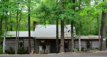 StillMeadows Cabin One
