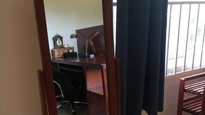 Interior - Asteria Business Studio E | Workspace | Remote Work | Fast WiFi (Paramaribo)