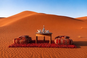 Property grounds - Moon Luxury Camp  (Merzouga)