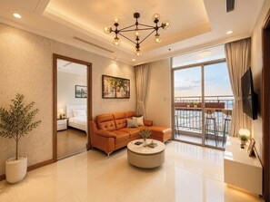 Living area - Marvelous 3-bedroom condo with AC in Thành phố Hồ Chí Minh (Thành phố Hồ Chí Minh)