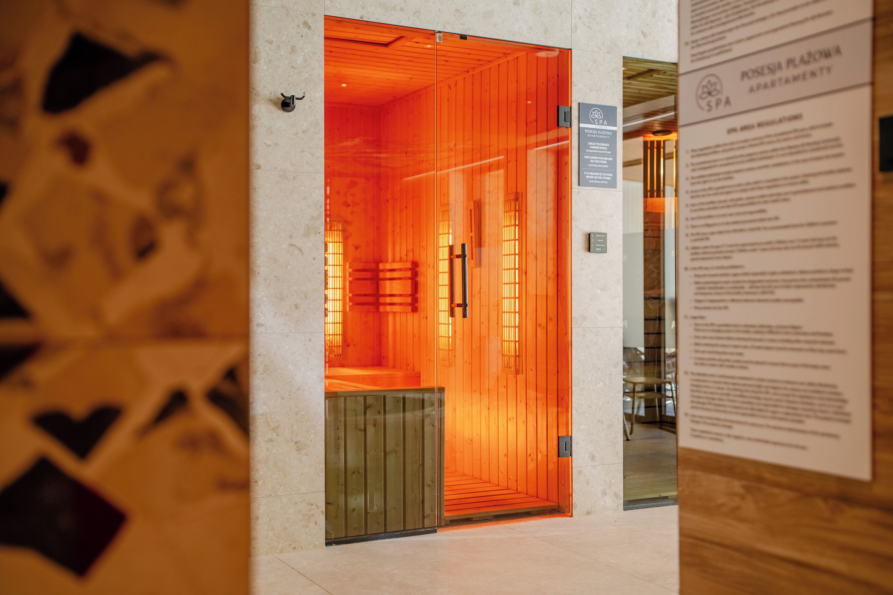 Hot tub, steam room, massages